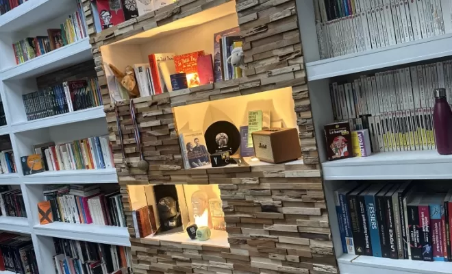Création d’une bibliothèque sur mesure à Castelginest, Toulouse, MP Services